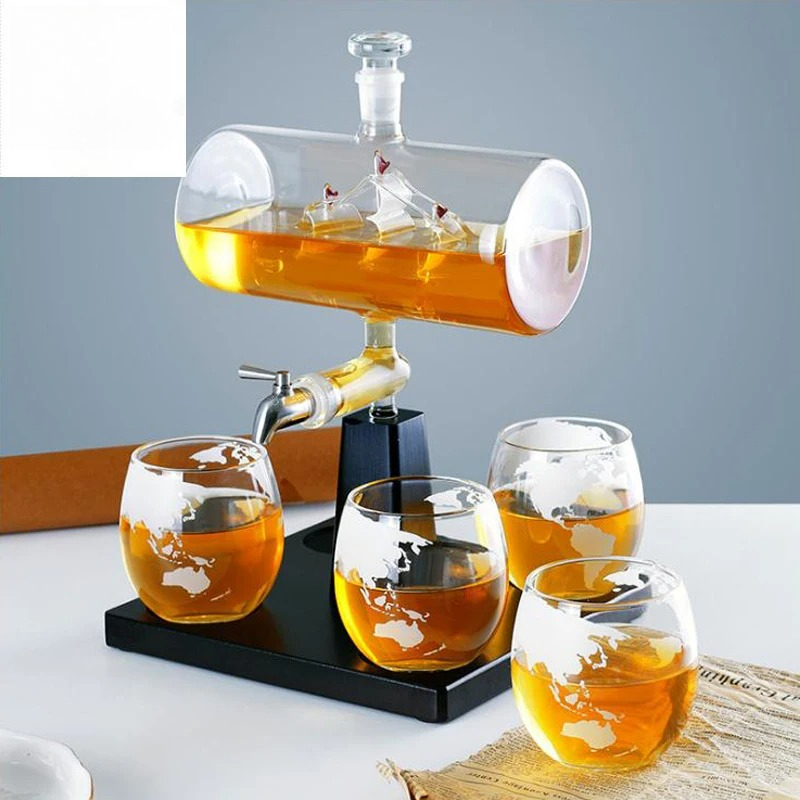 Decantador de whisky con forma - Decanter Globe Set reseña y precio